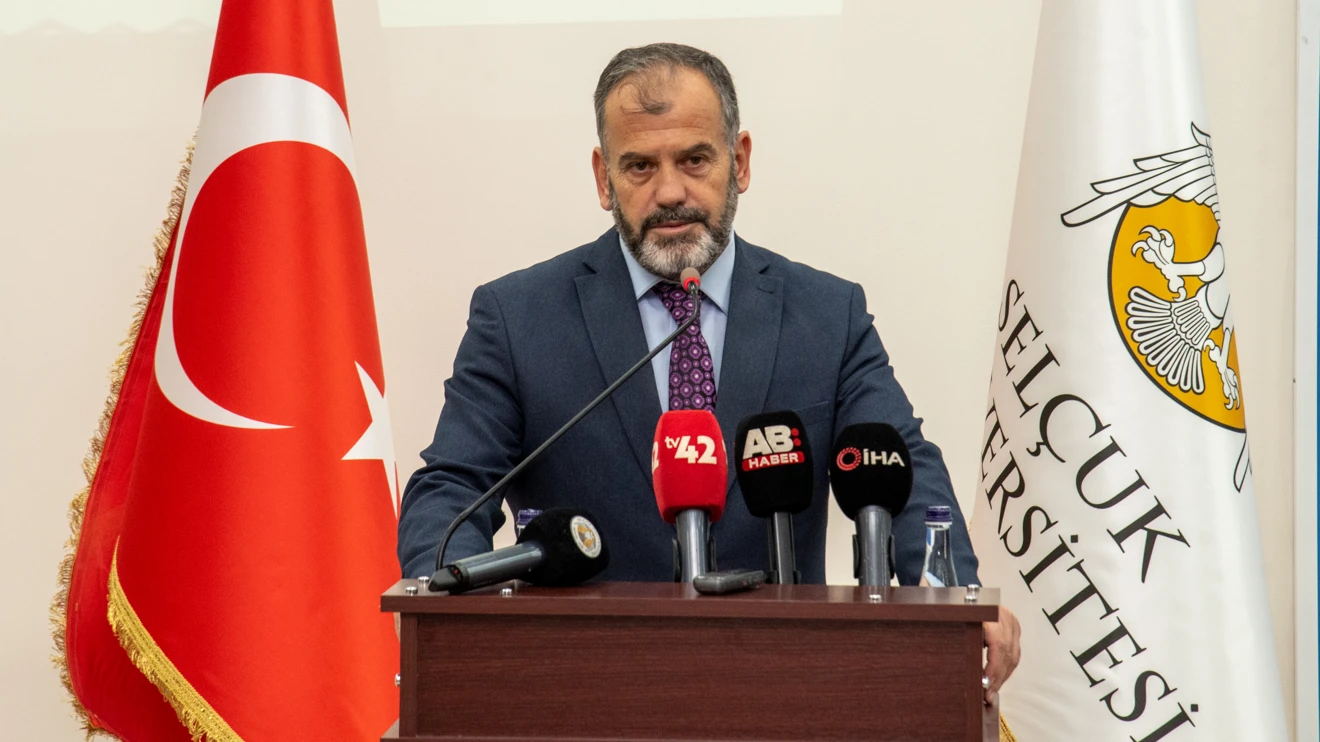 Binali Yıldırım, 7. Uluslararası Mâtürîdîlik Sempozyumu için Selçuk Üniversitesinde